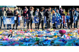 レスター、チーム全員でオーナーの葬儀へ　試合後にタイ直行 画像