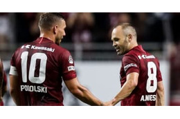 イニエスタ本人が「最高」と自賛！ポドルスキへの“超アシスト”を見よ 画像