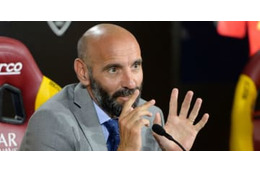 ローマで微妙な立場に…敏腕SDモンチ、クラブから引き抜きの誘いか 画像