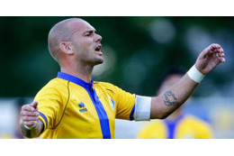 謎の一発退場にキレたスナイデル、「あばよ、カタール」発言を否定 画像