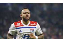 絶好調デパイ、フォロワー500万突破！スゴい服でキメる 画像