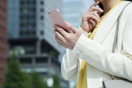 ひとりの時間でお金持ち体質？群れるとお金を失う 画像