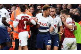 アーセナルvsトッテナム！問題の「バトルシーン」を動画で見る 画像