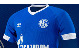 シャルケの2018-19ユニフォーム、キャッシュレスで飲食可能な「お財布機能」 付き！ 画像