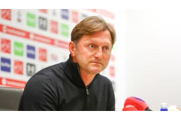 吉田は大丈夫！？サウサンプトン新監督「誰かが出ていくことになる」 画像