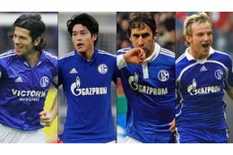 ダービー直前！シャルケの歴代adidas「青いユニフォーム」を見る 画像