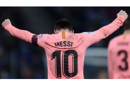 フリーキックを極めた職人メッシ、「スーパーFK2連発」を見よ 画像