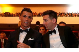 メッシよ、挑戦したいならイタリアに来いよ！ロナウドが誘う 画像