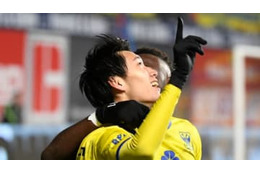 鎌田大地、ゴール前の落ち着きが末恐ろしい 画像