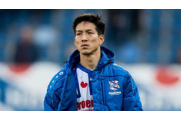 小林祐希、一発レッド退場…「動画」で何があったのか見る 画像