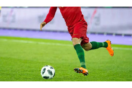 こりゃすげぇ！クアレズマ級の「アウト」な超ゴールが話題 画像