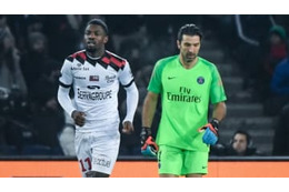 これが最後の対戦か…ブッフォン、またテュラム息子とユニフォーム交換！ 画像