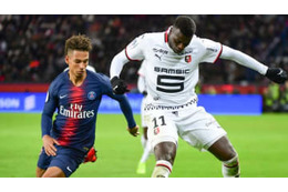 PSG戦の主審、なんと謝罪「相手選手を退場にすべきだった」 画像