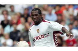 プレミアリーグ、「締切日に行われた最悪の移籍」ワースト10 画像