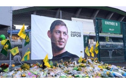 ナントFWサラなのか？飛行機の残骸から1名の遺体が収容される 画像