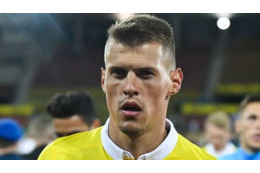 シュクルテル、鬼タックルがやばい…相手のスネが「削れる」 画像