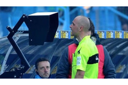 このVARは納得できる？セリエAで議論呼ぶ「ゴール取り消し」 画像