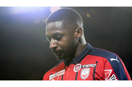 元PSG選手、なんと「ヒゲ植毛」で3試合も欠場してた… 画像