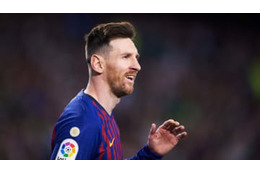 メッシ「神ハット」、なんと相手サポも拍手喝采！メッシ本人はどう思った？ 画像