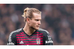 給与未払いのカリウス、彼には「世界3位」の超セクシー彼女がいる 画像