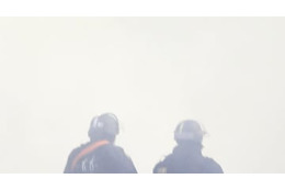 選手に「催涙ガス」が発射！衝撃の暴動、元日本代表FWも巻き込まれる 画像