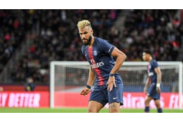 「世界最悪ミス」のPSG選手、今度は追突事故を起こす 画像