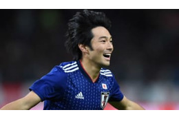 中島翔哉、カタール初戦でいきなりゴール演出！動画で見る 画像