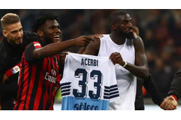 ミラン、罰金1000万円…あの「ユニフォーム事件」 で 画像