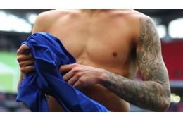 プレミアリーグ、最も「ユニフォームを脱ぐ」無能チームが判明 画像