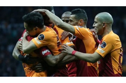 長友、5年ぶりゴール！アシスト選手も「友達の得点がうれしい」と喜ぶ 画像