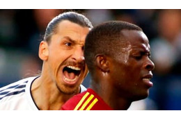 イブラヒモヴィッチ、相手選手に謝りにいくも門前払いされる 画像