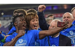 ヘンク優勝！伊東純也、先制の「基点」となったプレーがこれ(動画あり) 画像