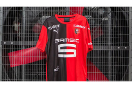 稲本の古巣レンヌ、「エンブレムカラー」の2019-20新ユニフォームを発表！ 画像