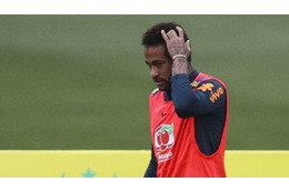 レイプ疑惑のネイマールを元ブラジル代表が擁護、「俺は女性を6人は呼んだ」 画像