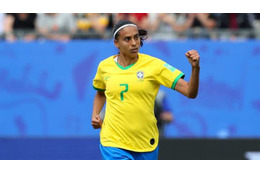 女子W杯開幕！ブラジル代表は女子選手もこんなにウマい 画像