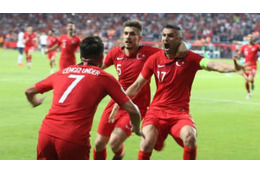 フランス代表完敗！世界王者を沈めたトルコの「歴史的一撃」 がこれ 画像