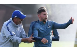 休暇中のドリンクウォーター、水が少ない国へ行く 画像