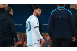 メッシ、なぜ一発退場になった？本人が漏らした「理由」が意味深 画像