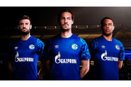 シャルケ、2019-20新ユニフォームを発表！袖には「懐かしのデザイン」 画像