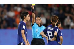 熊谷紗希のハンド判定、「プレミアリーグならPKにならない」ことが判明 画像