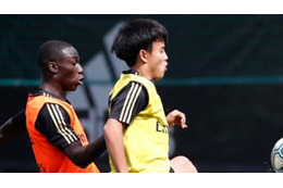 久保建英、レアル選手たちが「場違いじゃない」と評価！ヴィニシウスの再来とも 画像