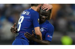 日本に向かうカンテがカワイすぎる！「シャイすぎる笑顔」がこれ 画像