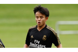 別角度から見よ！久保建英、レアル選手を餌食した「絶品タッチ」がこれだ 画像