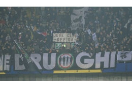 もはや犯罪集団？ユーヴェのウルトラスが摘発、「ミサイル」などが大量押収 画像