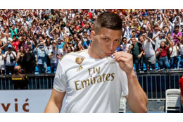 長谷部の元同僚ヨヴィッチ、フランクフルトサポへの感謝が泣ける 画像