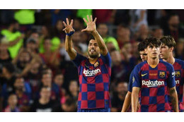 見よ、スアレスのシュート技術を！アーセナルを沈めた「超ボレー」 画像