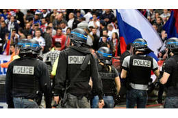 画期的すぎ！暴れるサポーターへの「対策」、名物監督の提案がすごい 画像