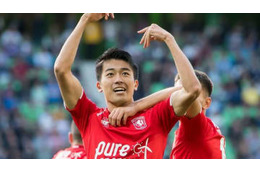 二戦連発の中村敬斗に、ファンが送った「大合唱」がこれ 画像