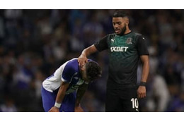 中島翔哉のFCポルト、CLで負けた相手に「ポルノ」とイジられる 画像