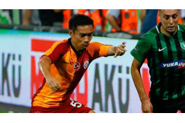 長友のガラタサライ、54年ぶりの大失態…開幕戦で昇格チームに衝撃敗戦 画像